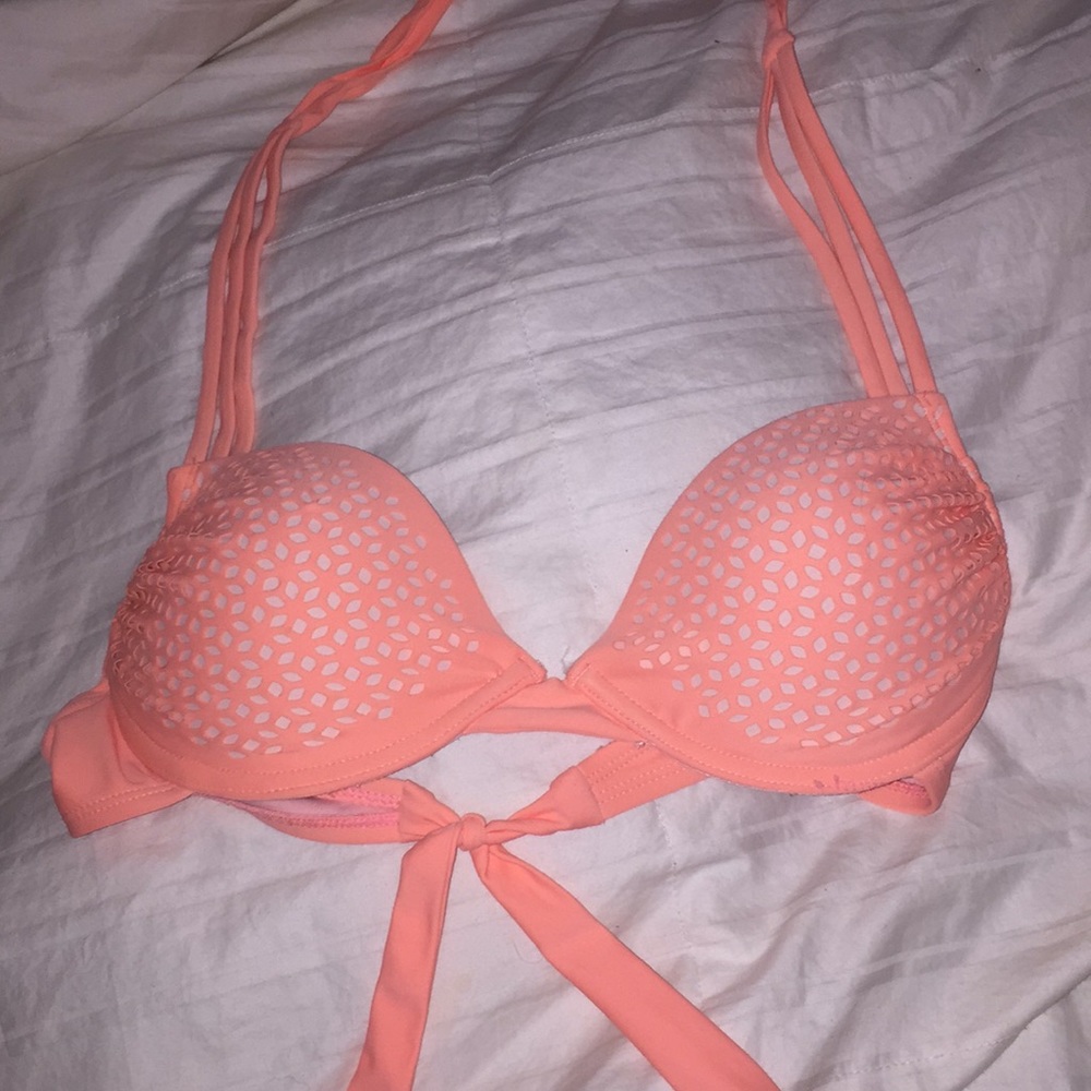 Bathing suit top